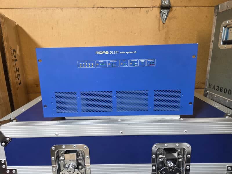 Midas DL251 48x16 Digital Stage Box 2015 - Present - Blue