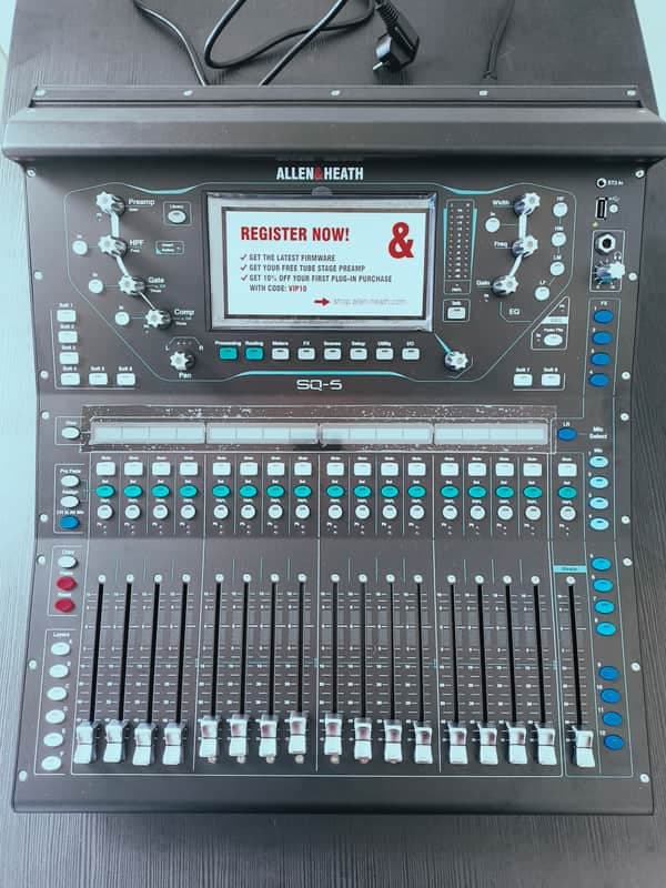 Allen & Heath SQ-5 48-Channel Digital Mixer/USB Interface 2017 - Present - Black