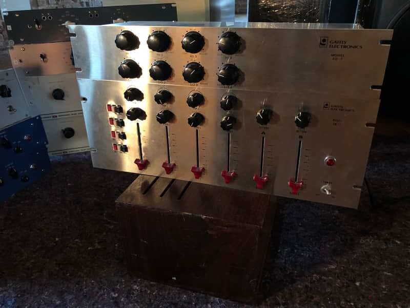 Gately Eletronics EM 7S Mixer and EQ7B 1970