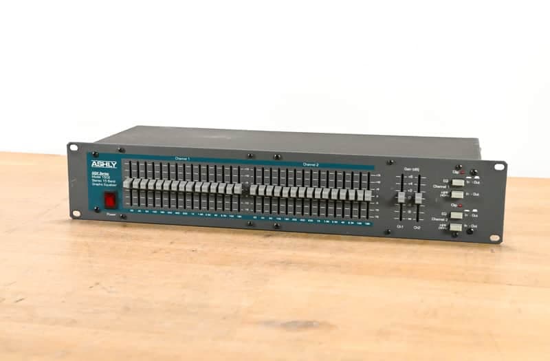 Ashly GQX-1502 Dual-Channel 15-Band Graphic Equalizer CG0160J