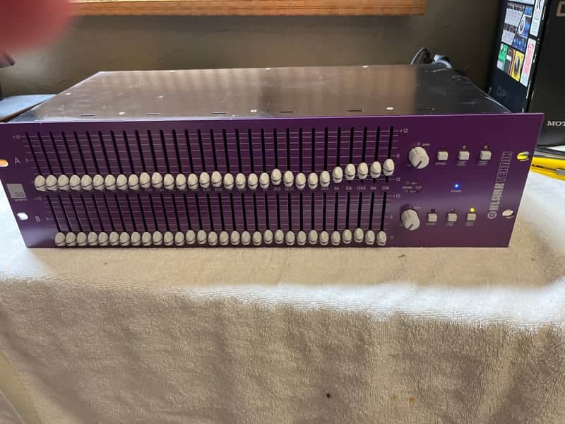 Klark Teknik SQ1G Dual 30-Band Graphic Equalizer 2010s - Standard