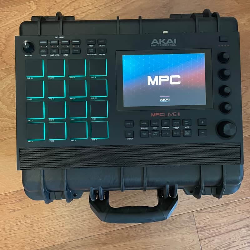 Akai MPC Live II Standalone Sampler / Sequencer 2020 - Present - Black