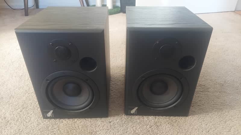 Event Tuned Reference TR5 Black Powered Monitor Pair