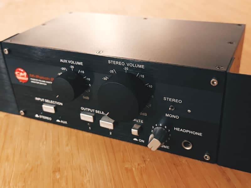 SM Pro Audio M-Patch 2 Passive Monitor Controller