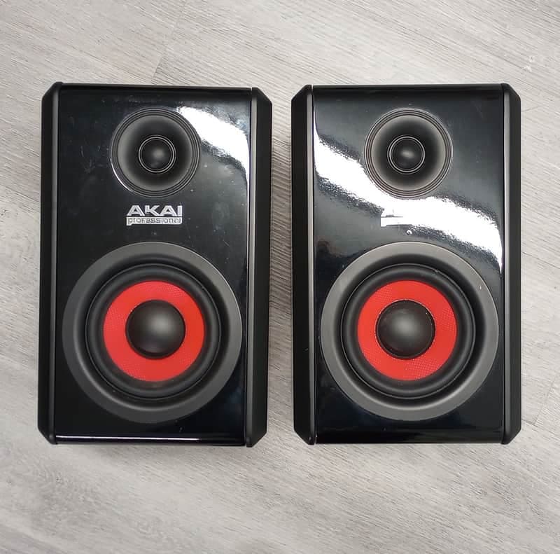 Akai Professional RPM500 Reference Production Monitors Pair