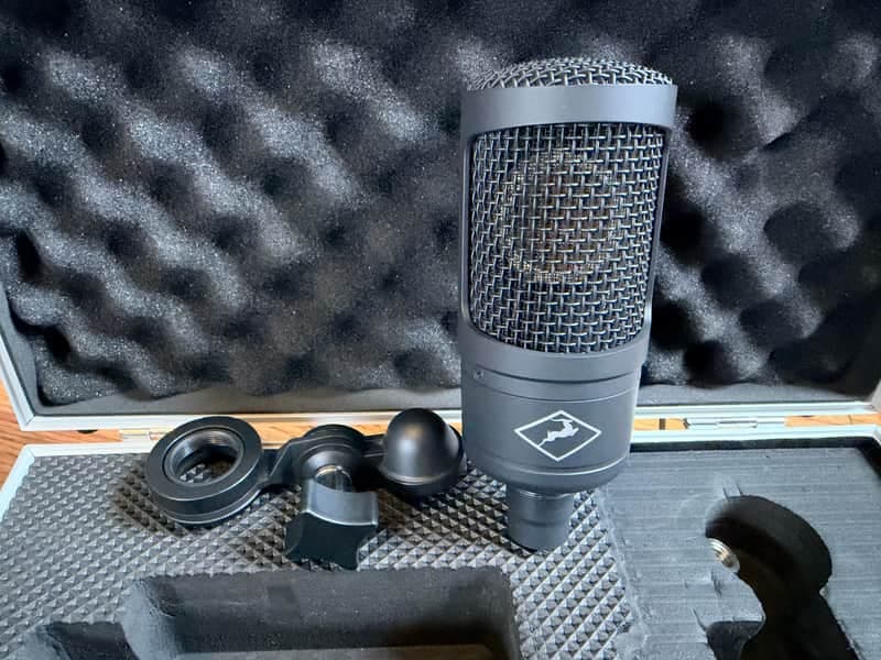Antelope Audio Edge Solo Large Diaphragm Modeling Condenser Microphone 2018 - Present - Black