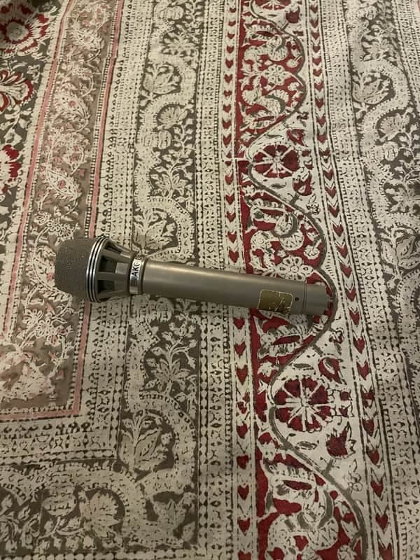 Vintage AKG Dynamic Cardioid D190E Microphone 1978 - Silver