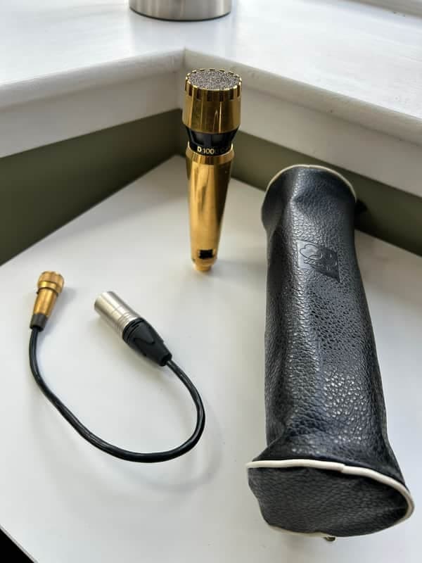 1970s Vintage Gold Plated AKG D1000C - with Cable and Pouch