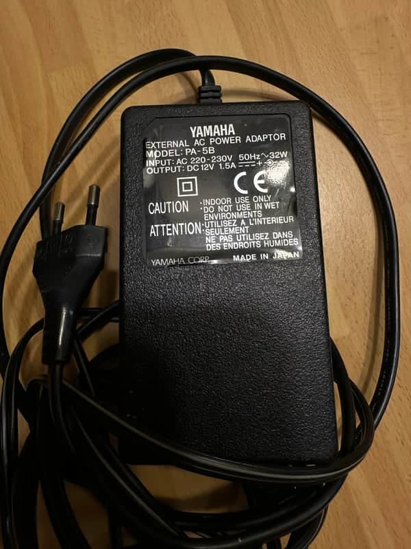 Yamaha PSR-340 - PA-5B original power supply