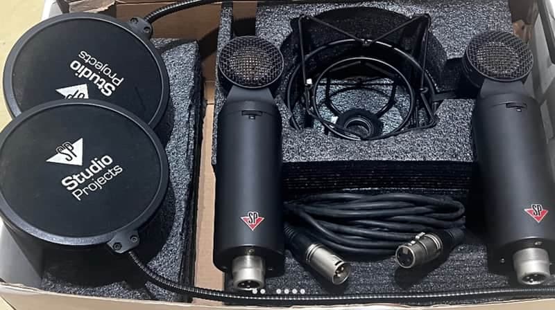 Studio Projects CS1 "Pair of two Mics with accessories"