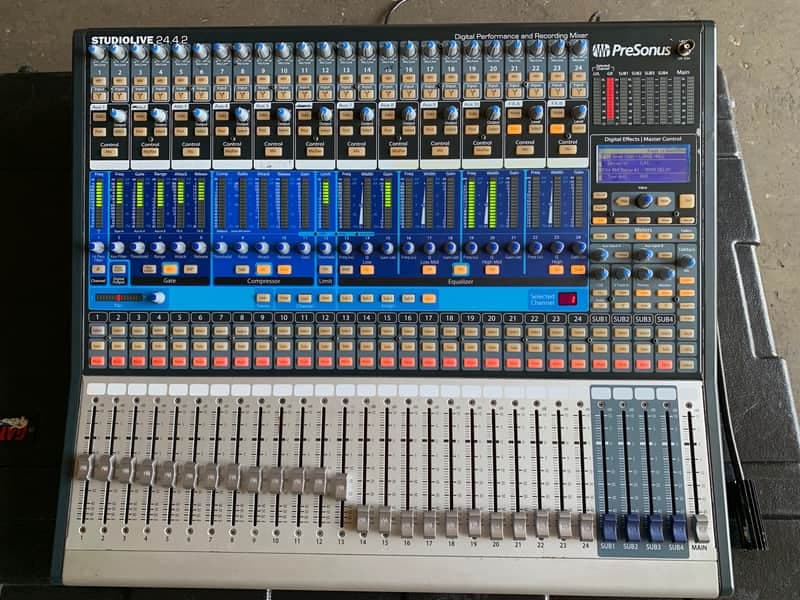 PreSonus 24.4.2 Mixing Console with Mac PC and Cases