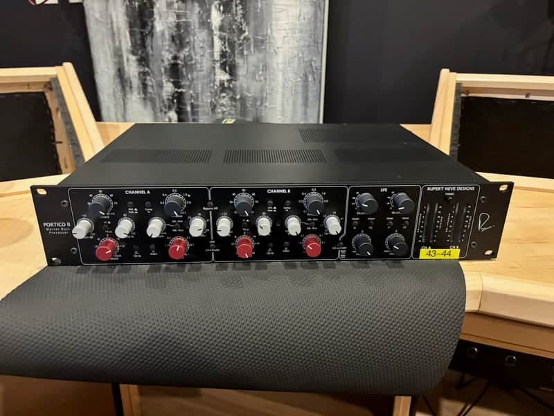 Rupert Neve Designs Portico II Master Buss Processor