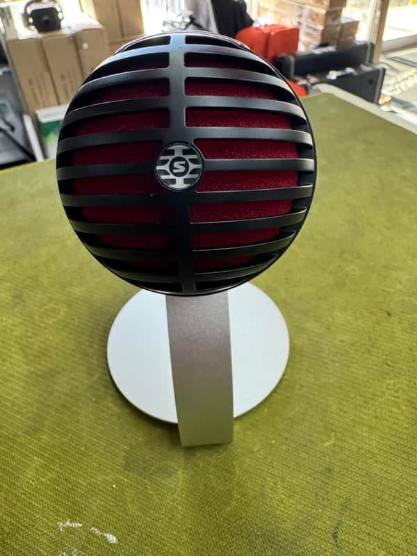 Shure MOTIV MV5 Lightning / USB Condenser Microphone 2015 - Present - Silver and Black