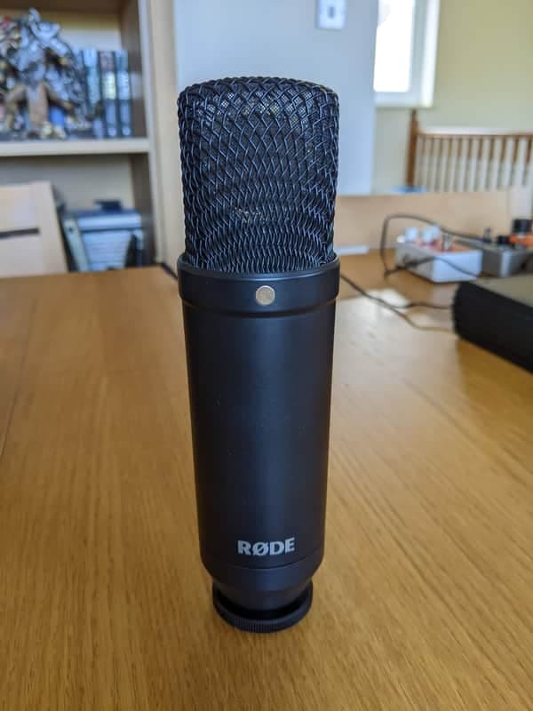 RODE NT-1 KIT with Shockmount and Pop Filter 2010s - Black