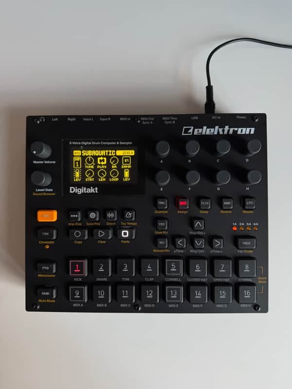 Elektron Digitakt 2017 - 2024 - Black