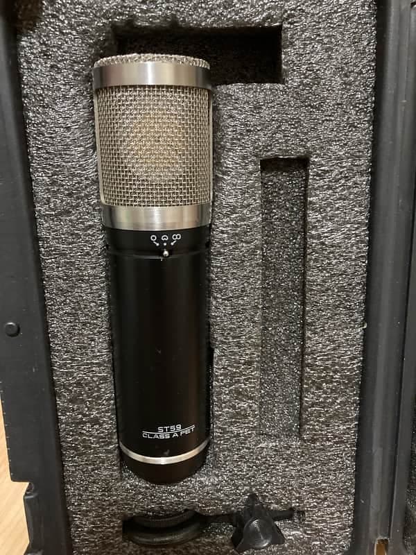 Sterling Audio ST59 Large Diaphragm Multipattern FET Condenser Microphone