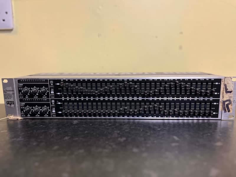 Behringer Ultragraph Pro FBQ3102 31-Band Stereo Graphic EQ 2000s - Black