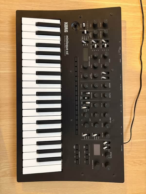 Korg Minilogue XD Analog Synthesizer Keyboard - Black