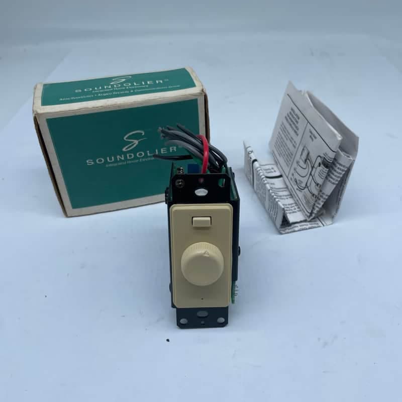Soundolier WhisperTouch Stereo Volume Control DWS-8i, 8 Ohm, Ivory color. NEW