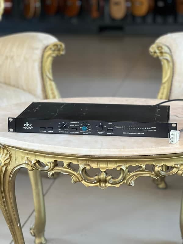 DBX 160XT Compressor / Limiter