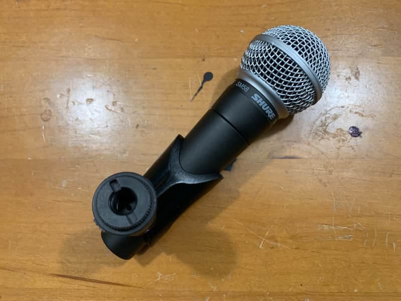 Shure SM58 Handheld Cardioid Dynamic Microphone 1984 - Present - Black