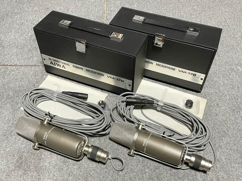 Aiwa VM-17B Pair Vintage Ribbon mic w/case