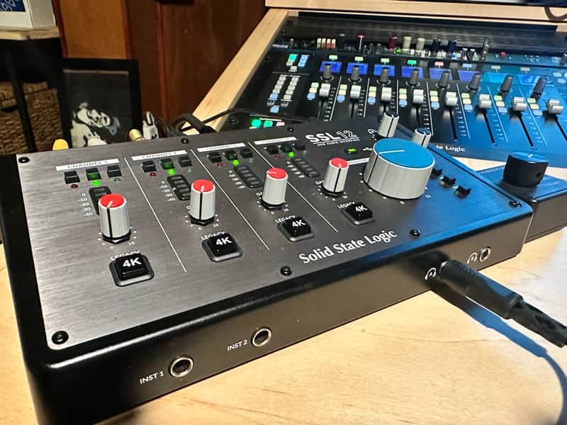 Solid State Logic SSL 12 12-Channel USB Audio Interface 2023 - Black