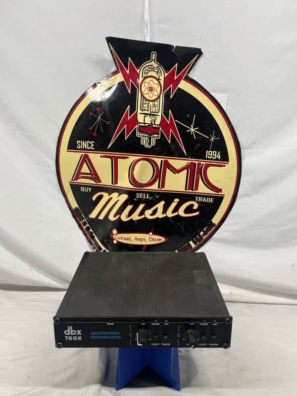 dbx 760X 2-Channel Microphone Preamplifier Unit