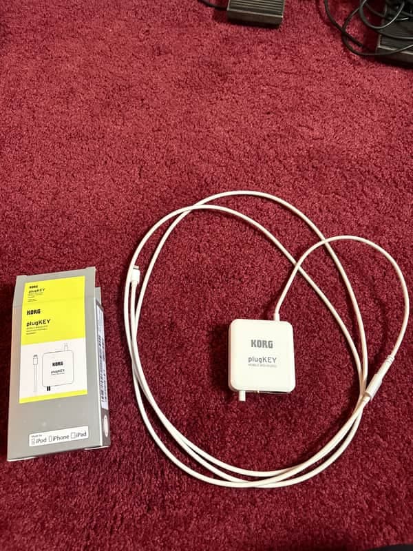 Korg PLUGKEY-WH Mobile MIDI/Audio Interface for iOS with Lightning 2010s - White