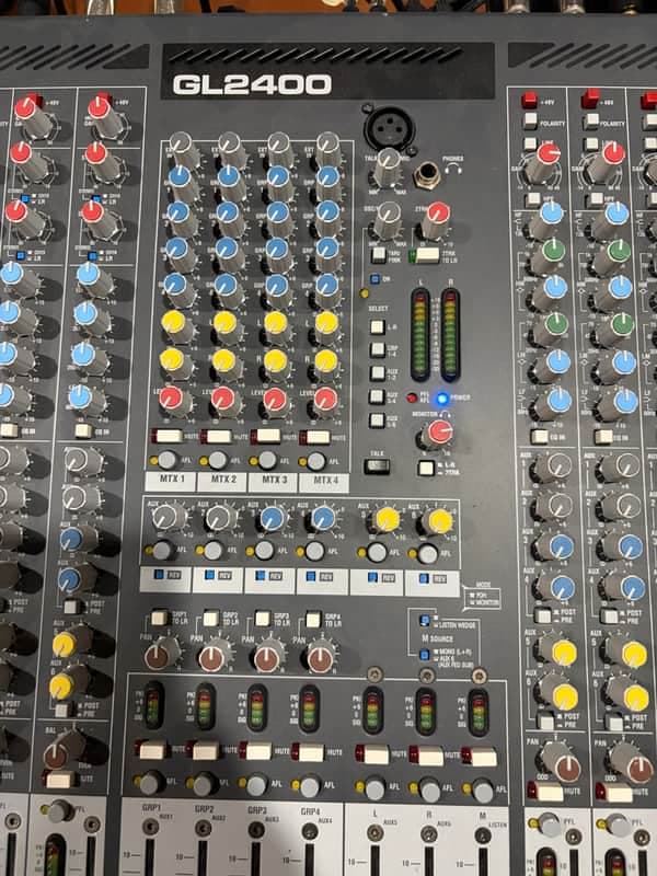Allen & Heath GL2400