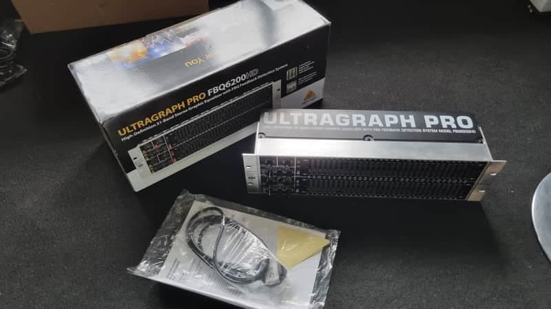 Behringer Ultragraph Pro FBQ6200HD High-Definition 31-Band Stereo Graphic EQ 2015 - Present - Standard