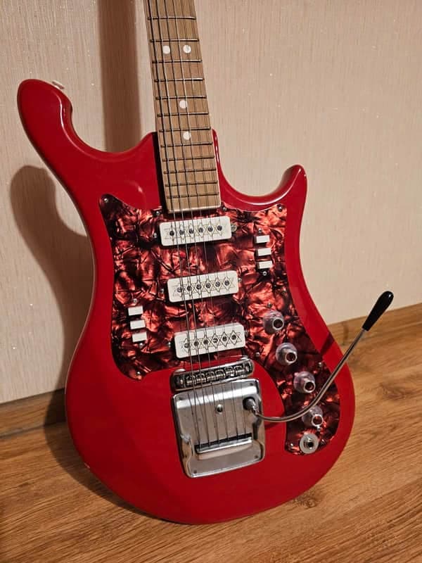 Ural 650 Electric Guitar USSR Soviet Vintage Rare