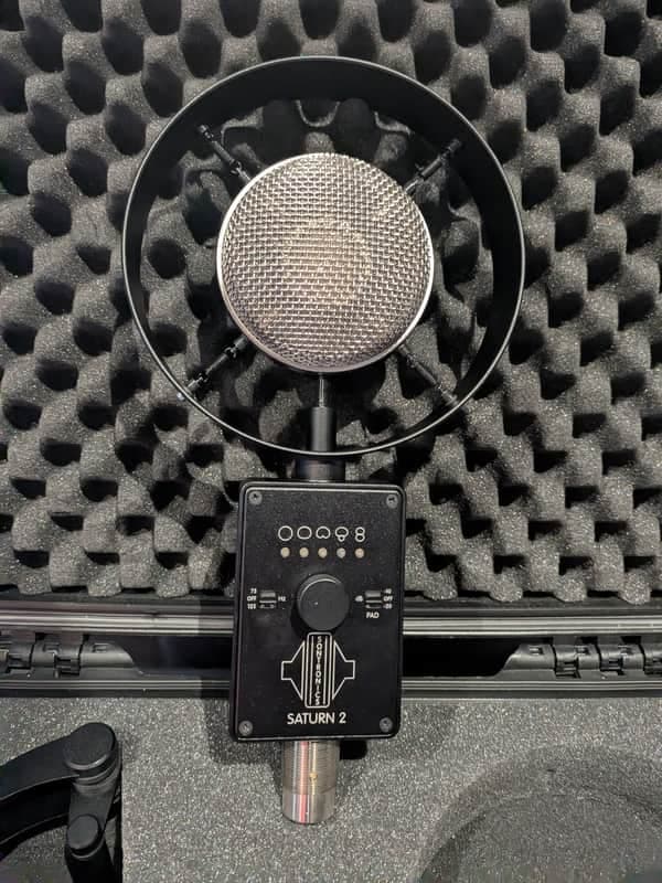 Sontronic's Saturn 2 2026 - Black