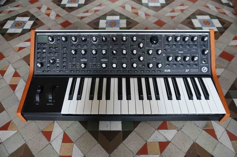 Moog Subsequent 37 Analog Synth
