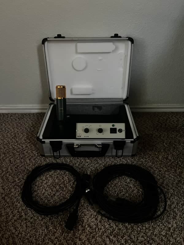 AKG C12VR
