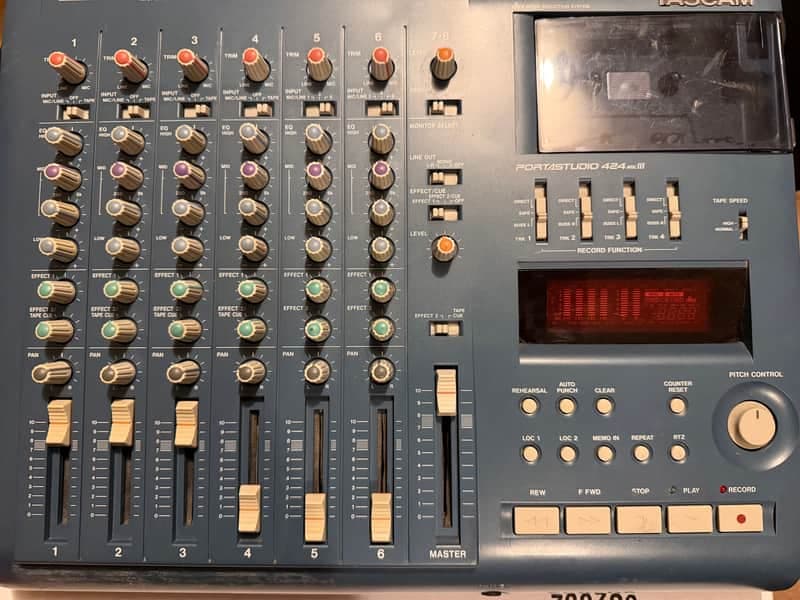 TASCAM 424 MK III Portastudio 1990s - Gray
