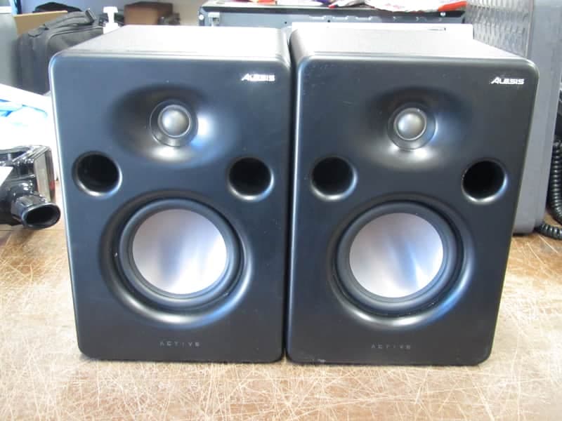 Alesis M1 Active MKIII 5" Active Studio Monitor (Pair) 2010s - Black