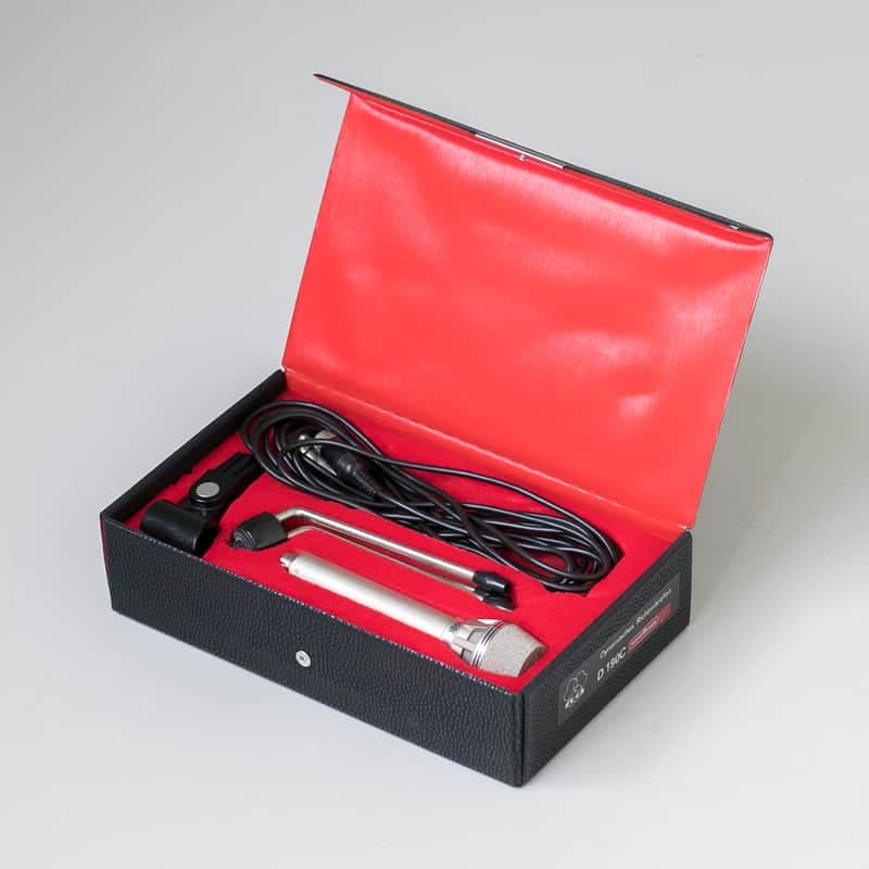 AKG D190C vintage dynamic microphone marketed by Nordmende, full set in beautiful condition.