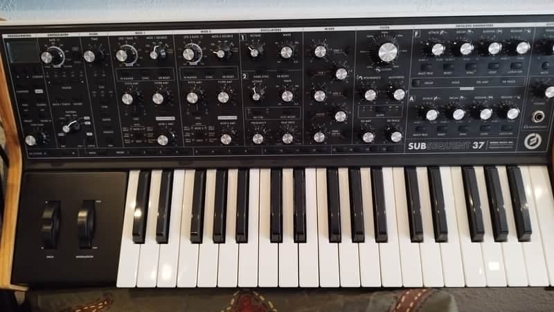 Moog Subsequent 37 Analog Synth