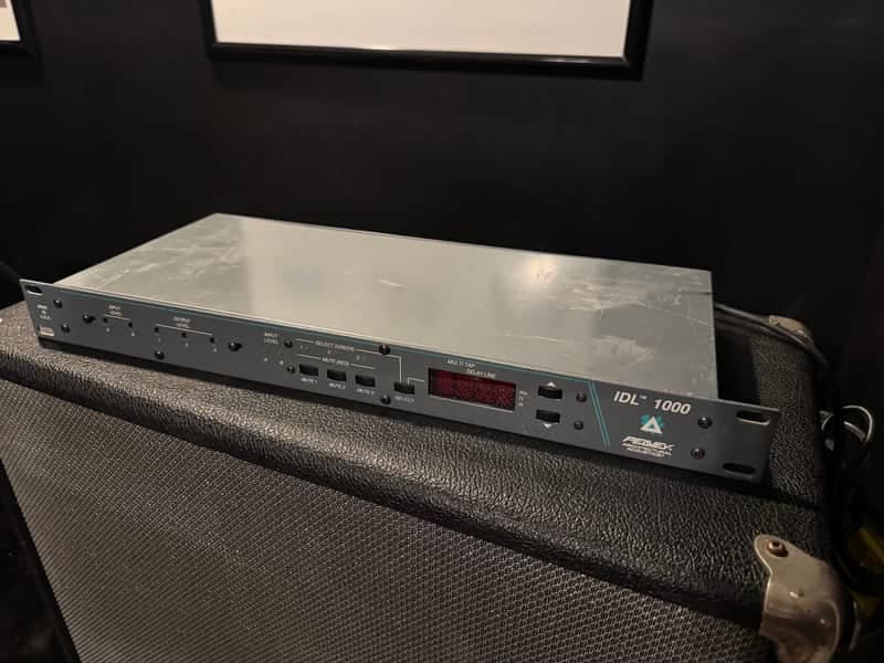 Peavey IDL 1000 Rack MultiTap Delay Line