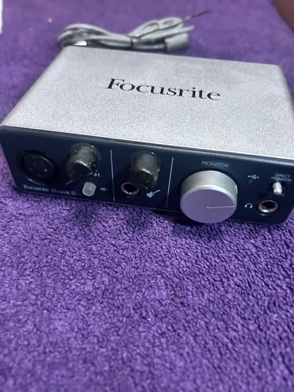 Focusrite iTrack Solo USB Audio Interface 2012 - Present - Silver