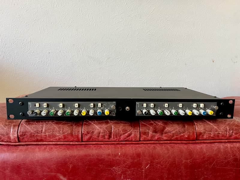 Calreq 3744 Double stereo 04 band parametric equaliser