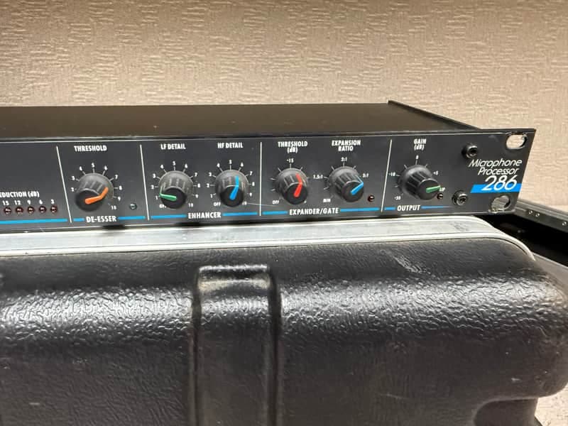 dbx 286 Project 1 Microphone Processor 1990s - Black