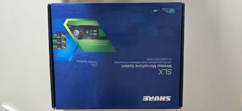 Shure SLX124/85/SM58 Wireless Combo Mic System - Frequency J3: 572 to 596 MHz