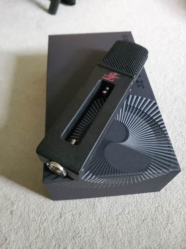 JZ Microphones BH-2 Black Hole Cardioid Large-Diaphragm Condenser Mic 2010s - Black