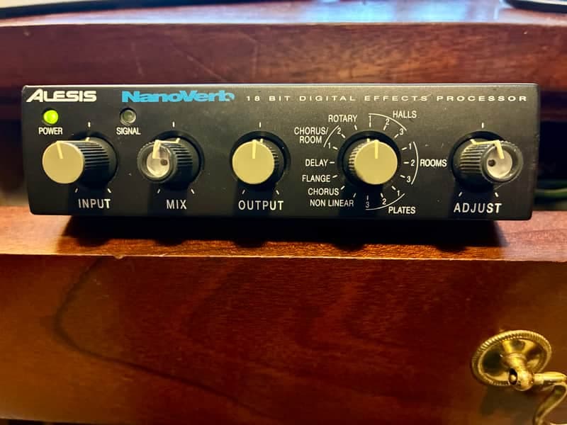 Alesis Nanoverb 2000s with PSU