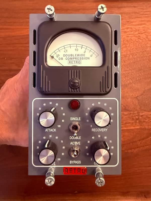 Retro Instruments Doublewide 500 Series Tube Compressor - Original 2011 - Grey