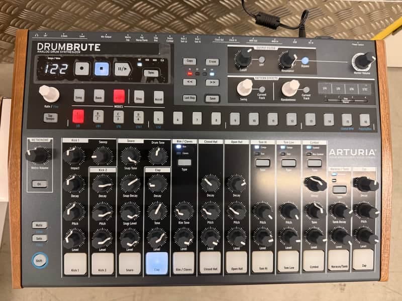 Arturia DrumBrute 2017 - 2021 - Black