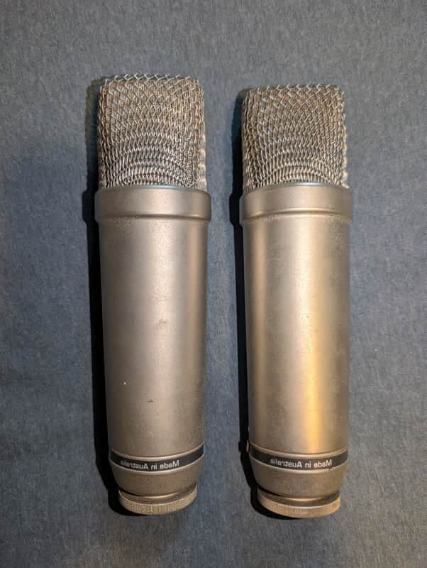 2 RODE NT1-A Large Diaphragm Cardioid Condenser Microphones 2002 - Present - Silver