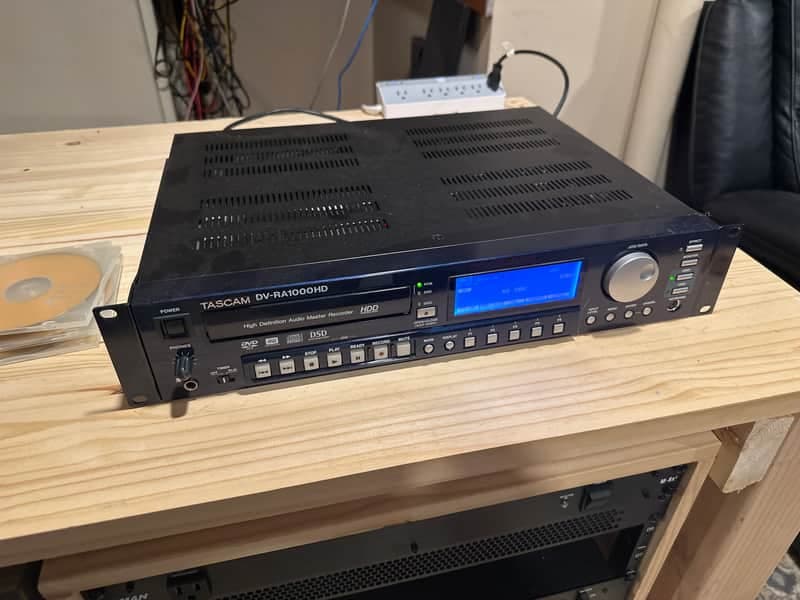 Tascam DV-RA1000HD High-Resolution Master Recorder